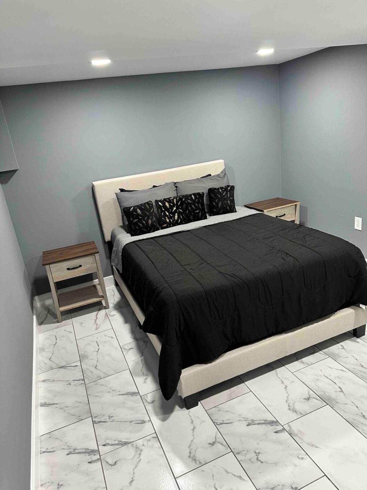Lovely Basement 1-Bedroom With Free Parking 华盛顿哥伦比亚 外观 照片